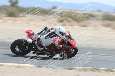 media/May-05-2025-Moto Forza (Mon) [[3c1838c5e5]]/1-A Group/Session 2 (Turn 7 Inside)/